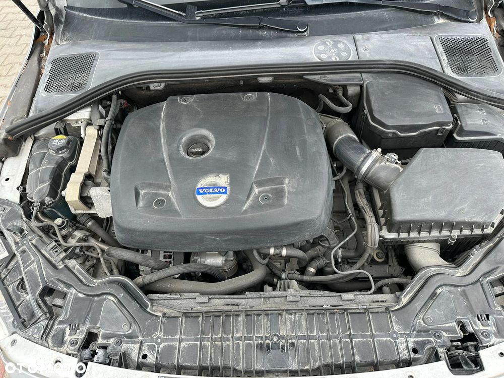 Volvo S60 - 25