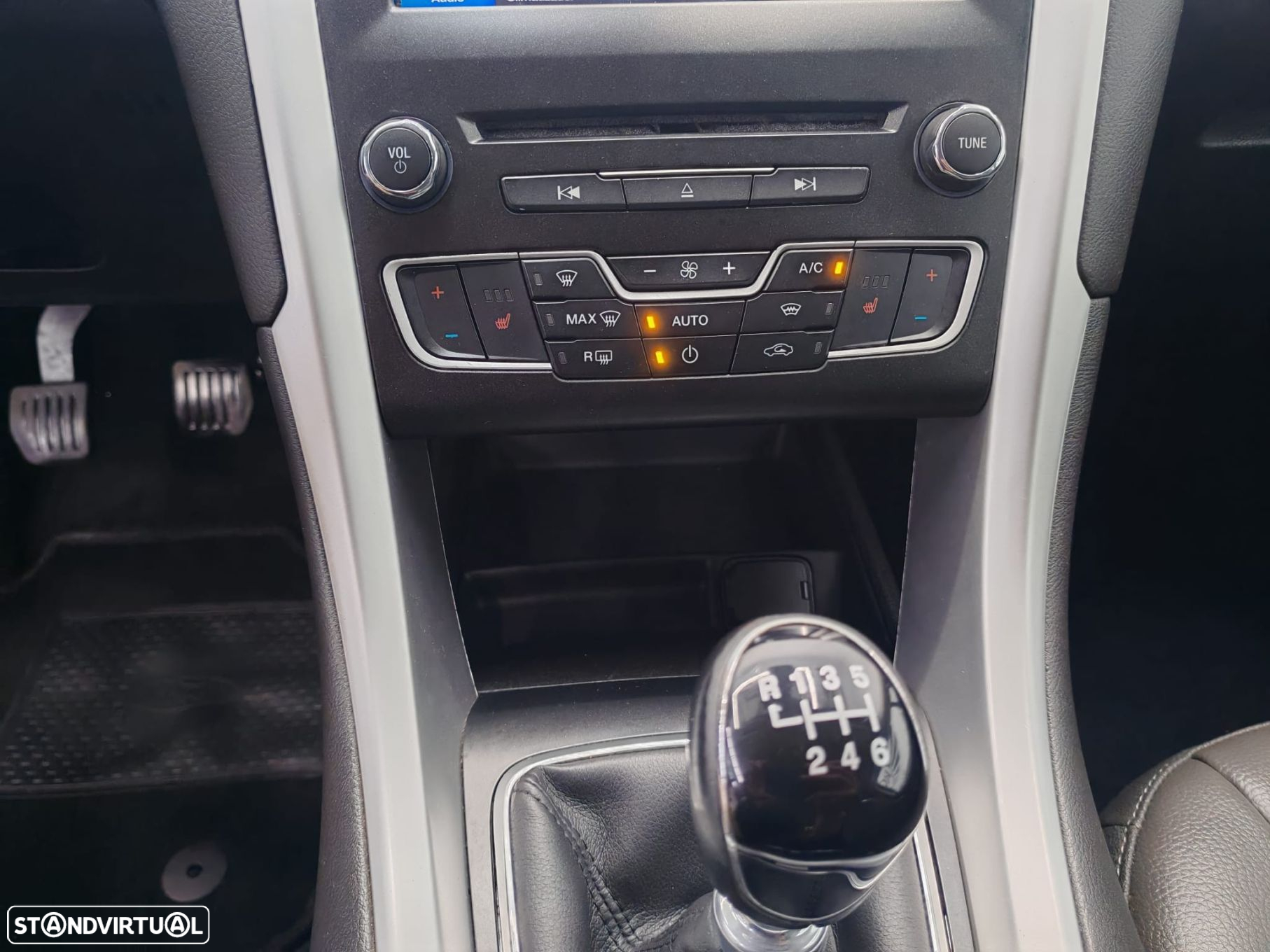 Ford Mondeo SW 1.5 TDCi Titanium - 16