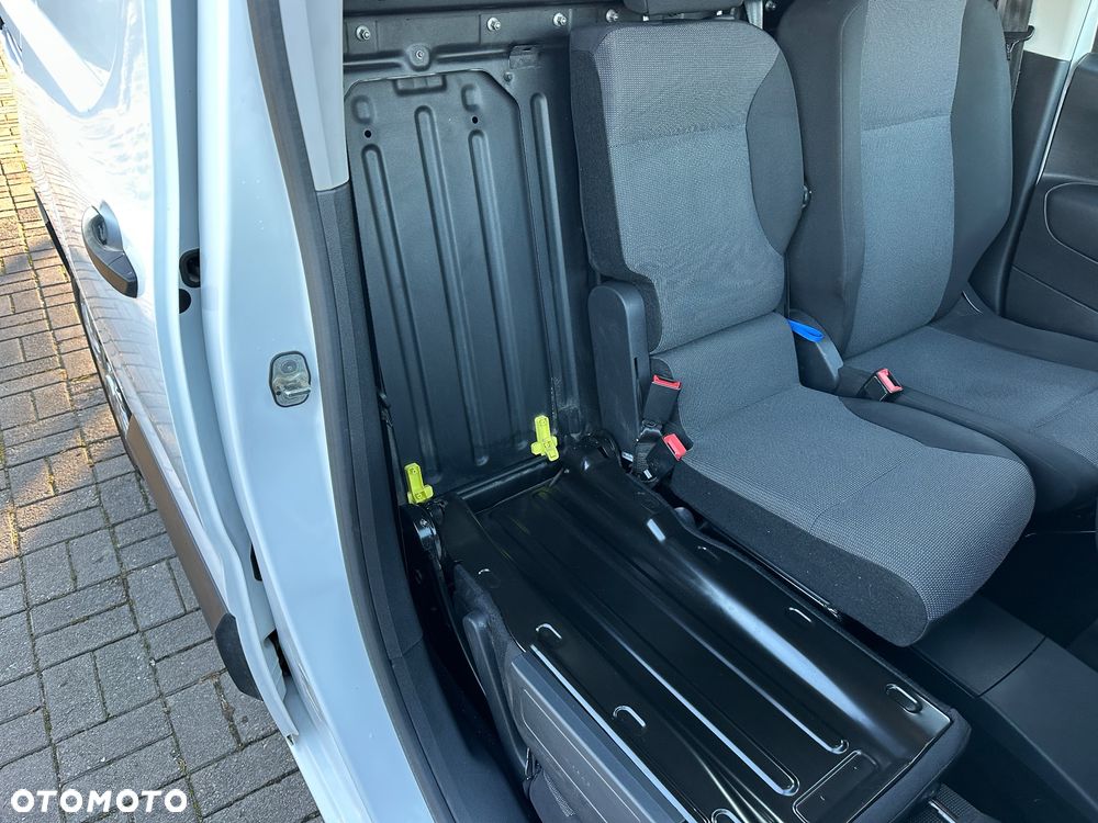 Toyota Proace City 1.5 D-4D  2,3t Active - 22