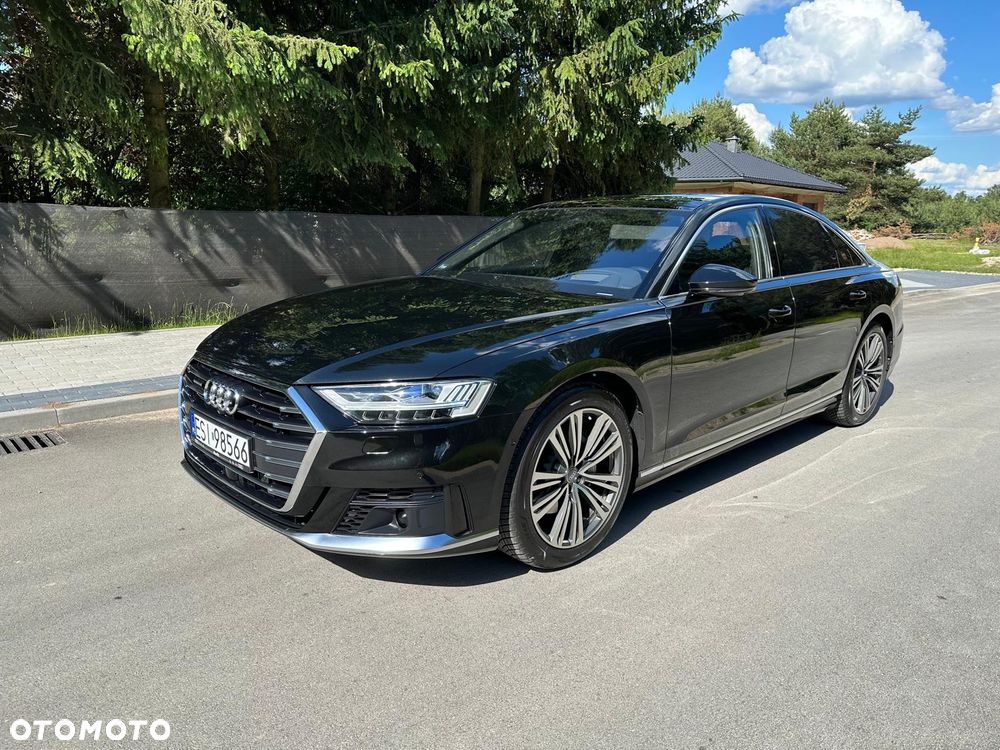 Audi A8 - 1