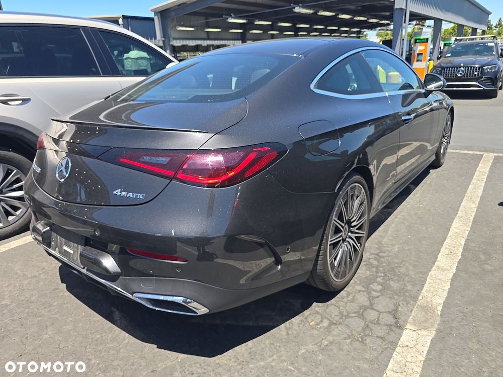 Mercedes-Benz CLE 300 4Matic 9G-TRONIC Edition AMG Line - 4