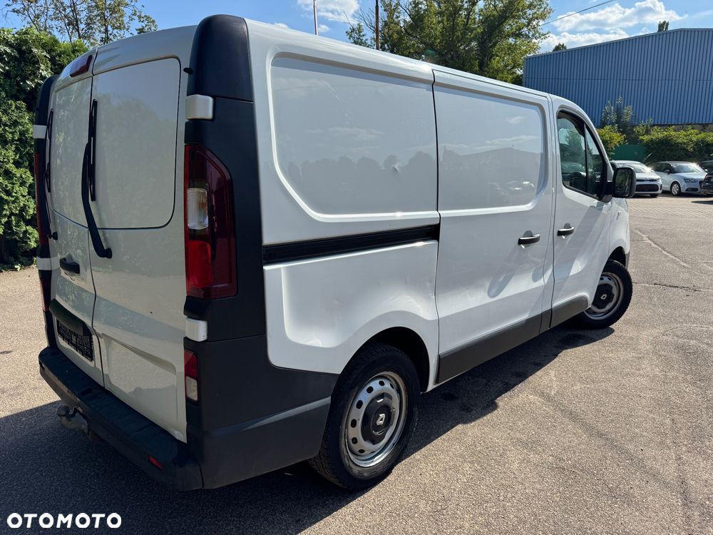 Renault TRAFIC - 8