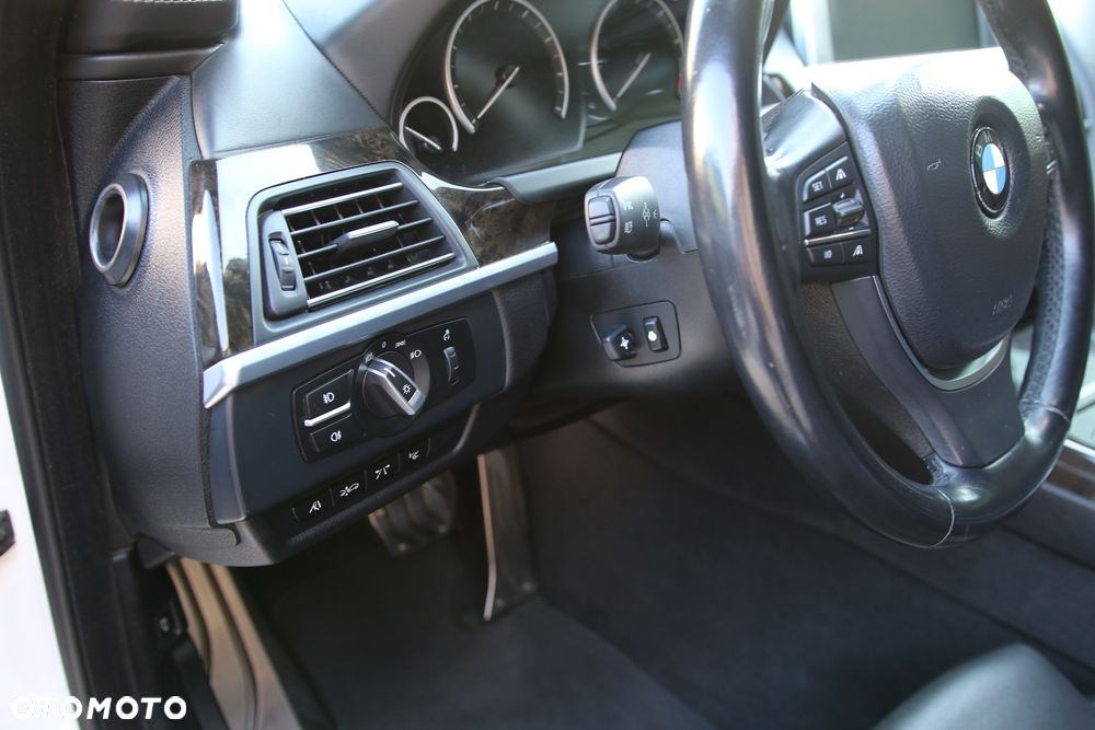BMW Seria 6 650i - 9