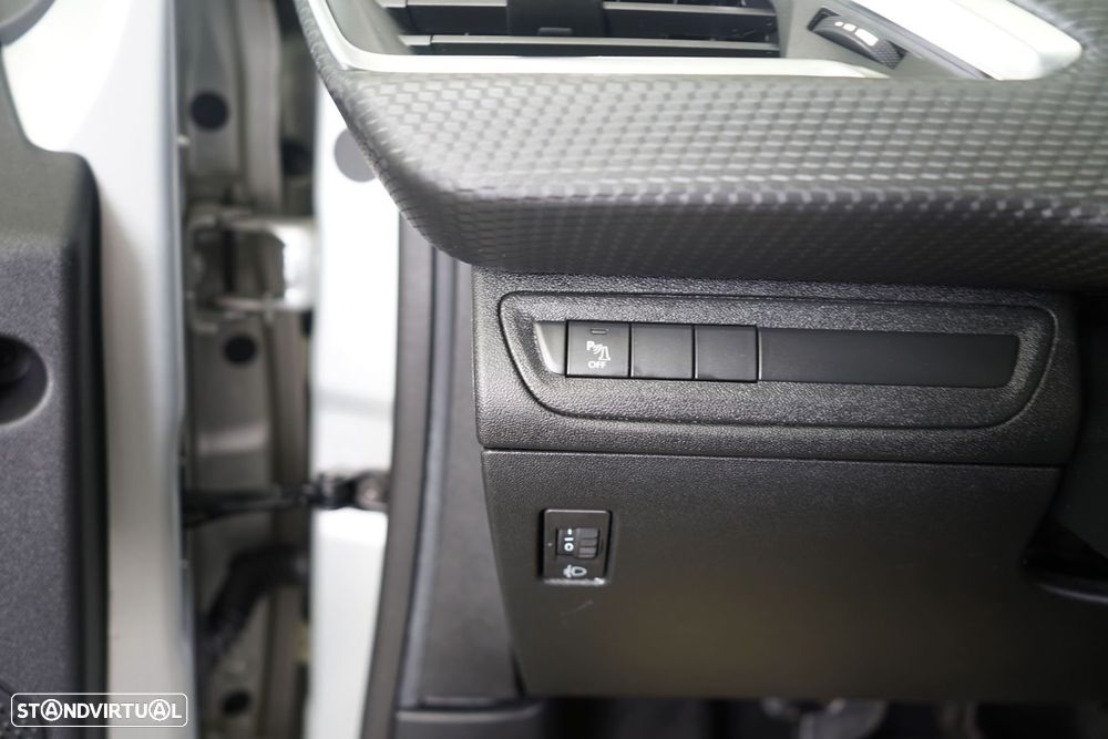 Peugeot 208 1.6 BlueHDi Active - 26