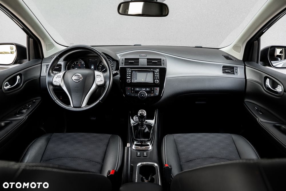 Nissan Pulsar 1.6 DIG-T Tekna - 25