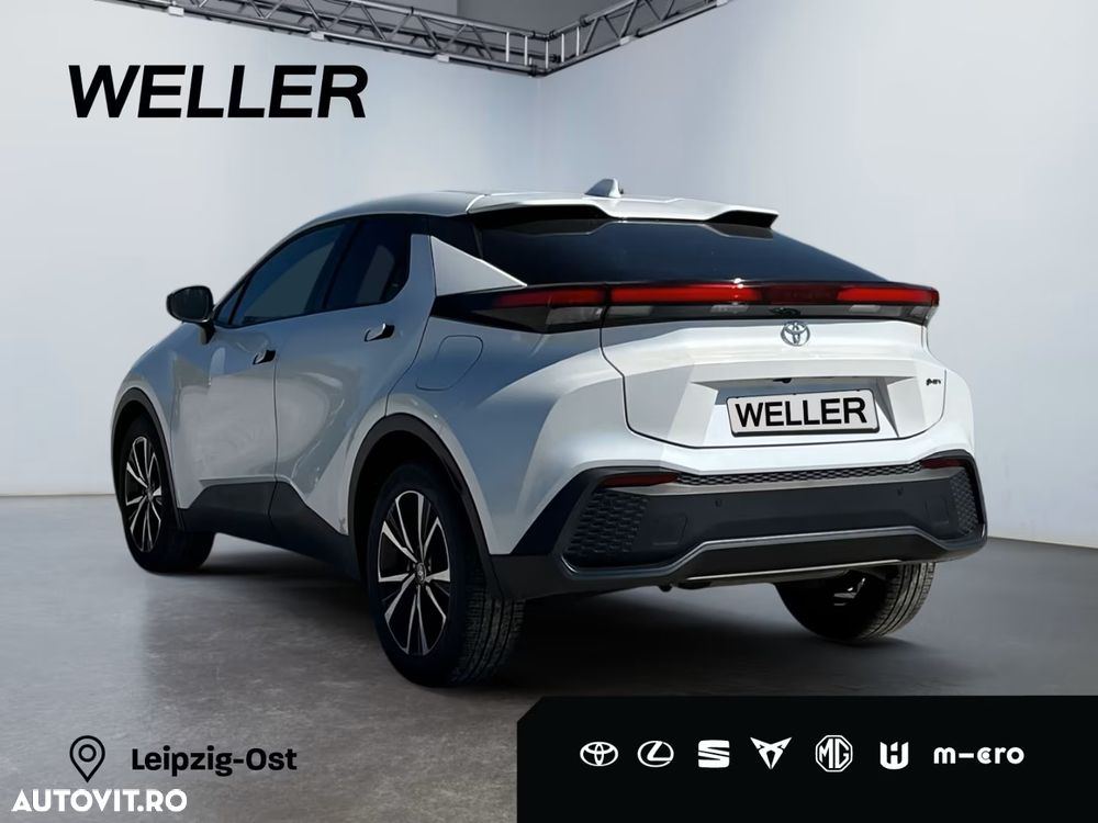 Toyota C-HR 1.8 Hybrid Team Deutschland - 4