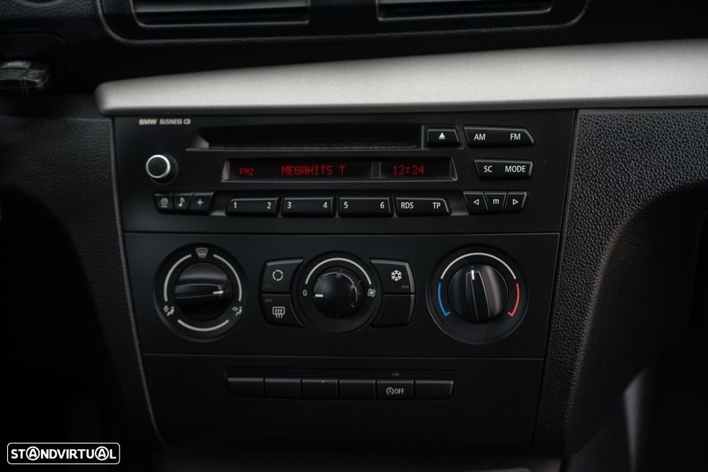 BMW 118 d - 14