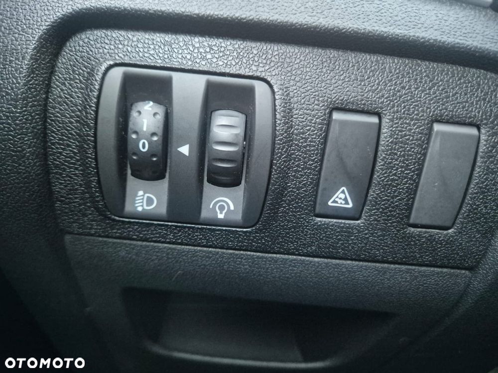 Renault Scenic - 20
