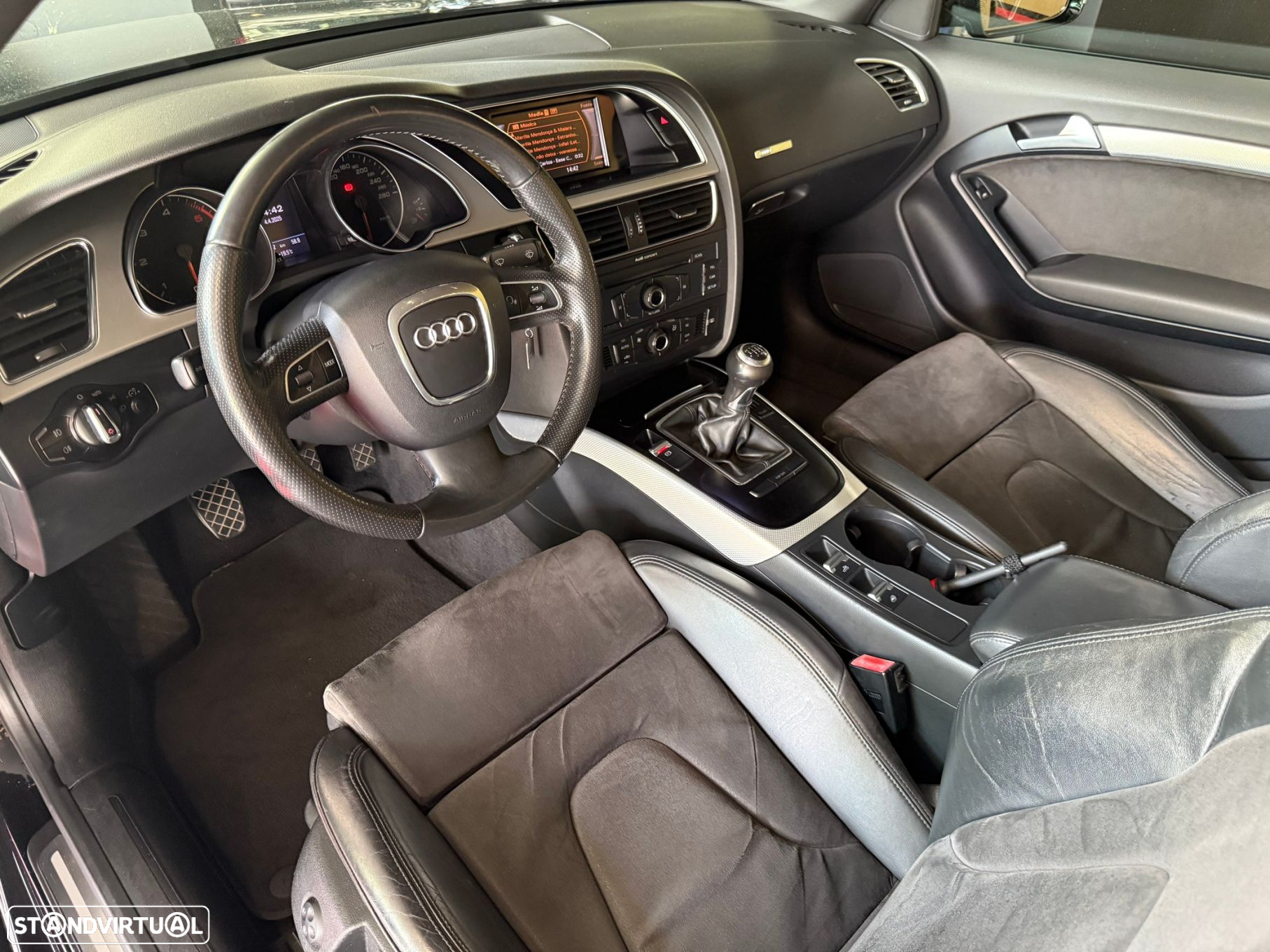 Audi A5 Cabrio 2.0 TDi S-line - 5