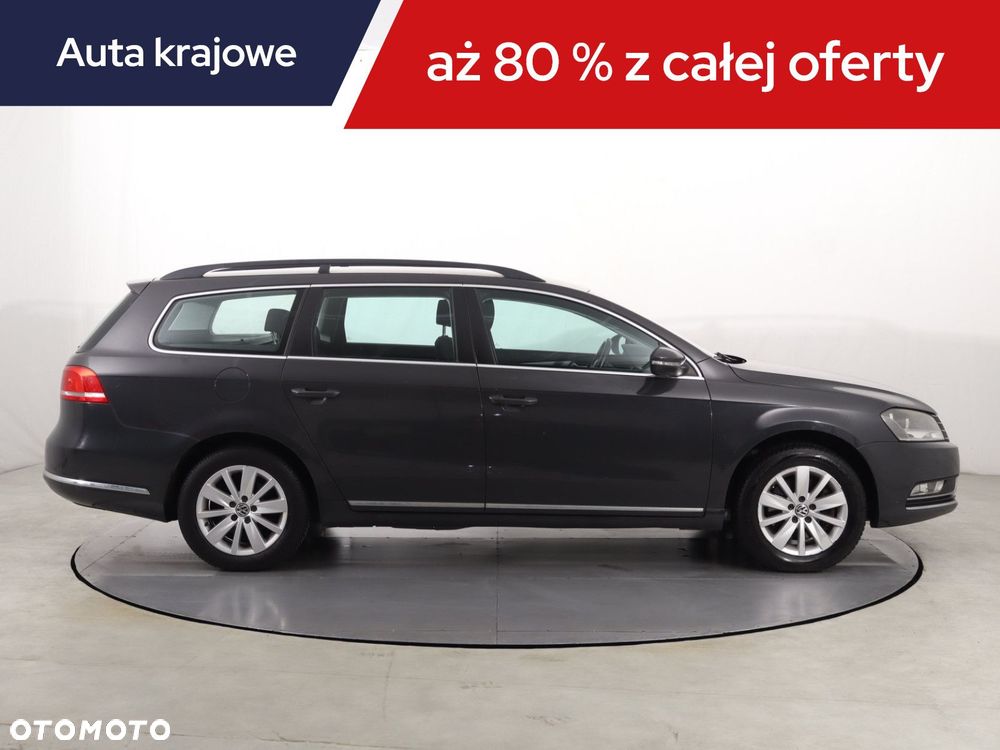 Volkswagen Passat Variant - 8
