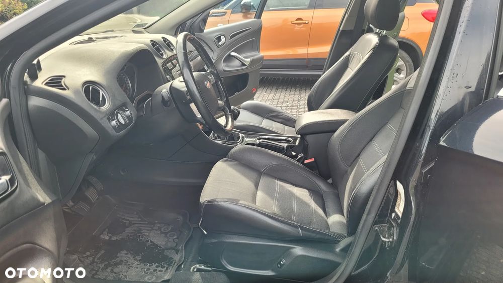 Ford Mondeo 2.0 TDCi Titanium - 10