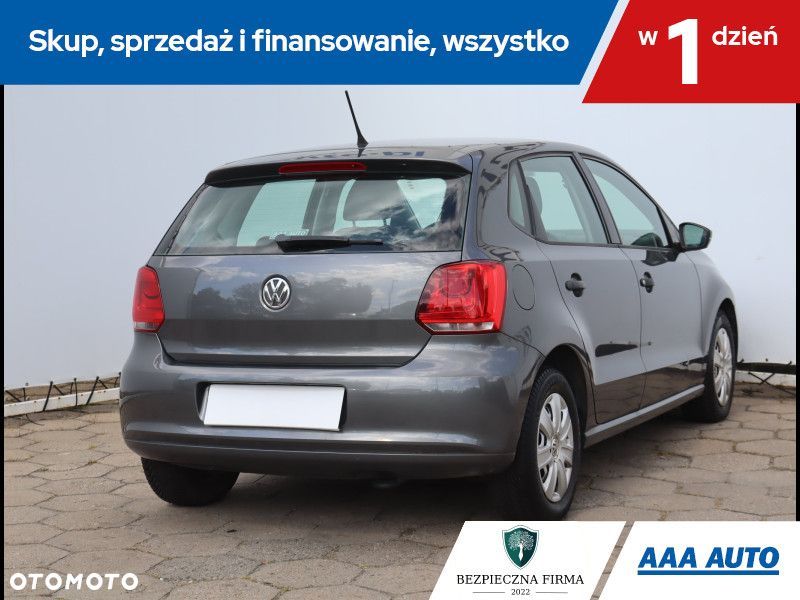 Volkswagen Polo - 6