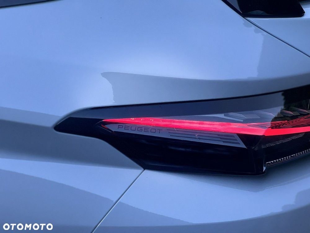 Peugeot 308 1.2 PureTech GT S&S EAT8 - 12