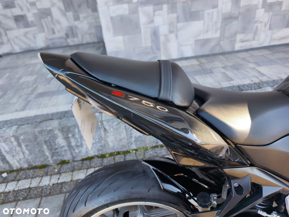 Kawasaki Z - 7