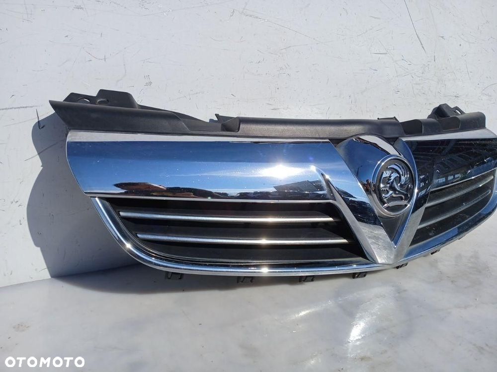 ATRAPA GRILL ZNACZEK LOGO CHROM OPEL ZAFIRA B LIFT 13247331 - 3