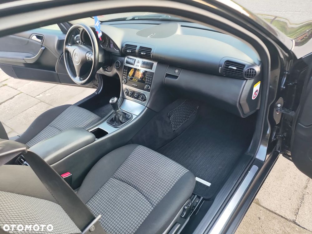 Mercedes-Benz Klasa C 200 Kompressor - 18