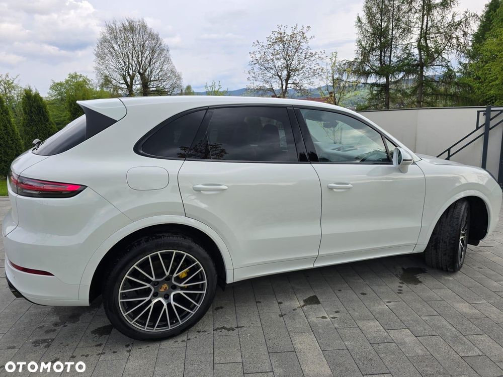 Porsche Cayenne Standard - 7