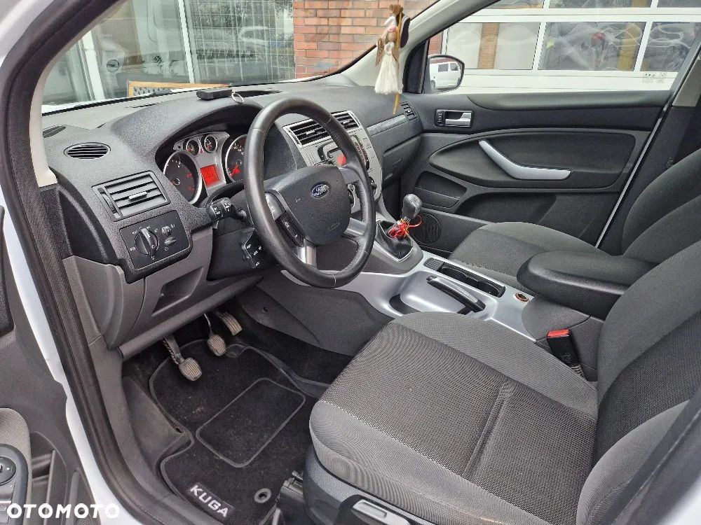 Ford Kuga 2.0 TDCi 4WD Trend - 9