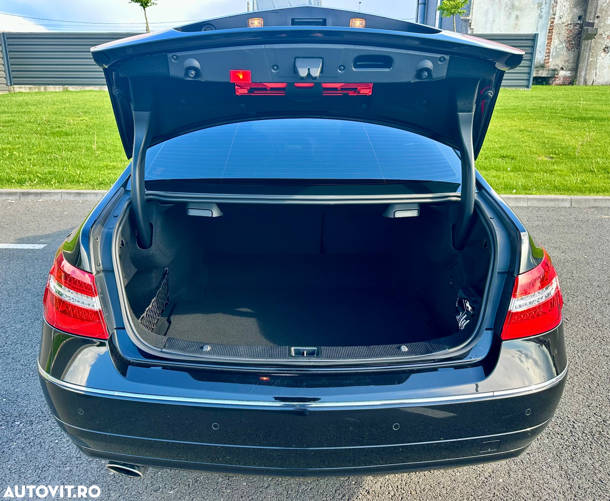 Mercedes-Benz E 220 CDI Coupe - 17