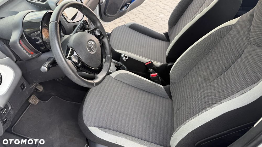 Toyota Aygo - 14