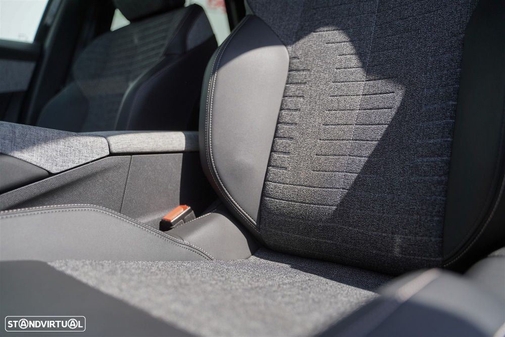 Peugeot 3008 1.2 Hybrid Allure e-DCS6 - 33