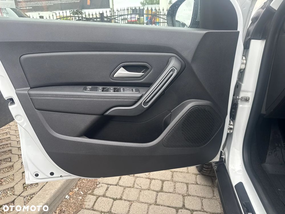 Dacia Duster 1.0 TCe Journey - 10