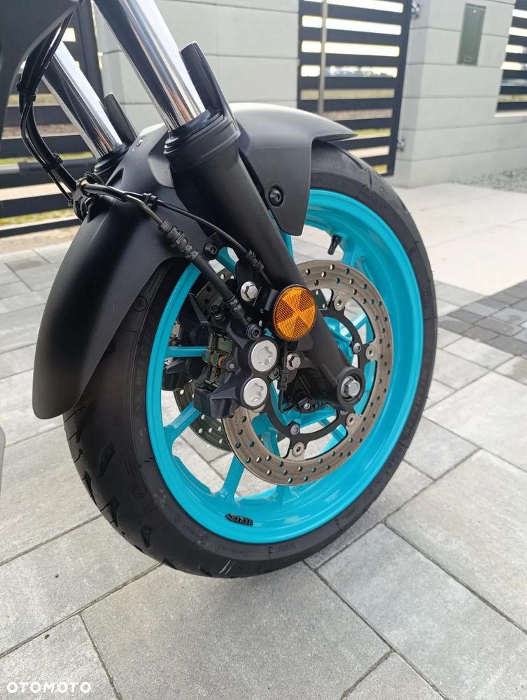 Yamaha MT - 5