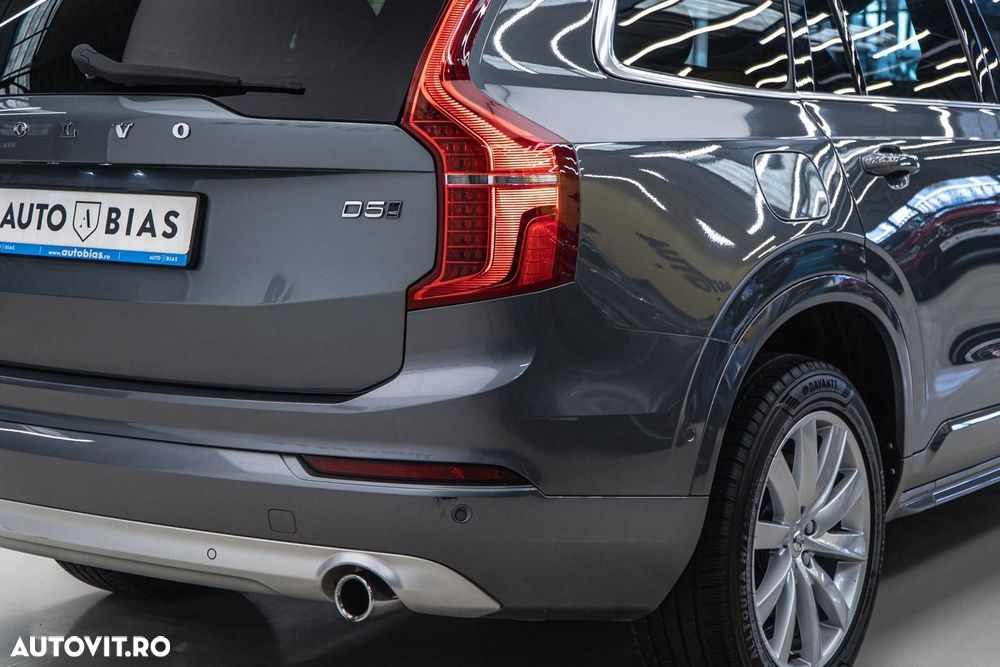 Volvo XC 90 D5 AWD Momentum - 38