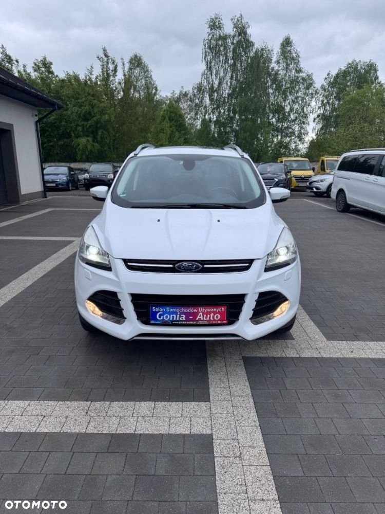 Ford Kuga 1.6 EcoBoost 2x4 Individual - 9