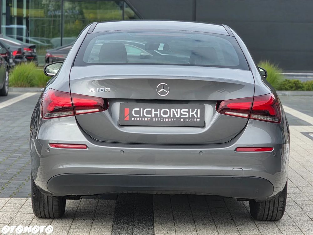 Mercedes-Benz Klasa A 180 Edycja specjalna 7G-DCT - 7