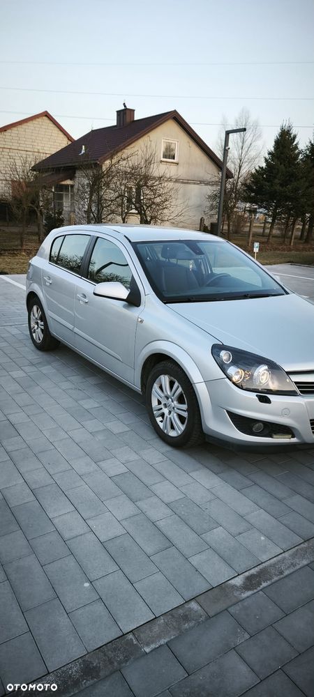 Opel Astra 1.8 Cosmo - 2