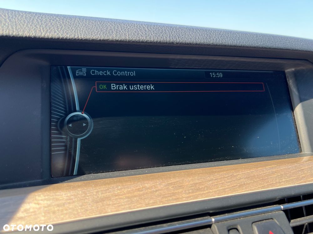 BMW Seria 5 520d - 10