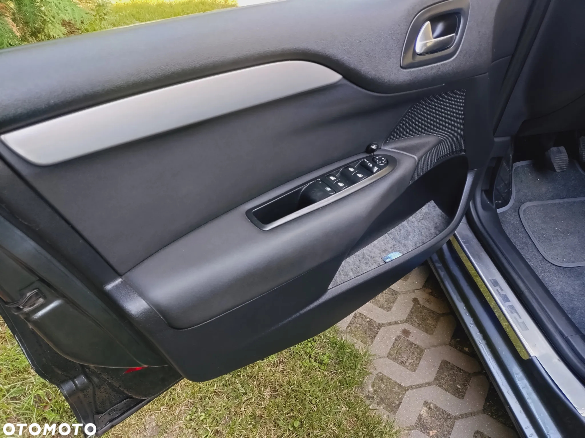 Citroën C4 e-HDi 115 Business Class - 17