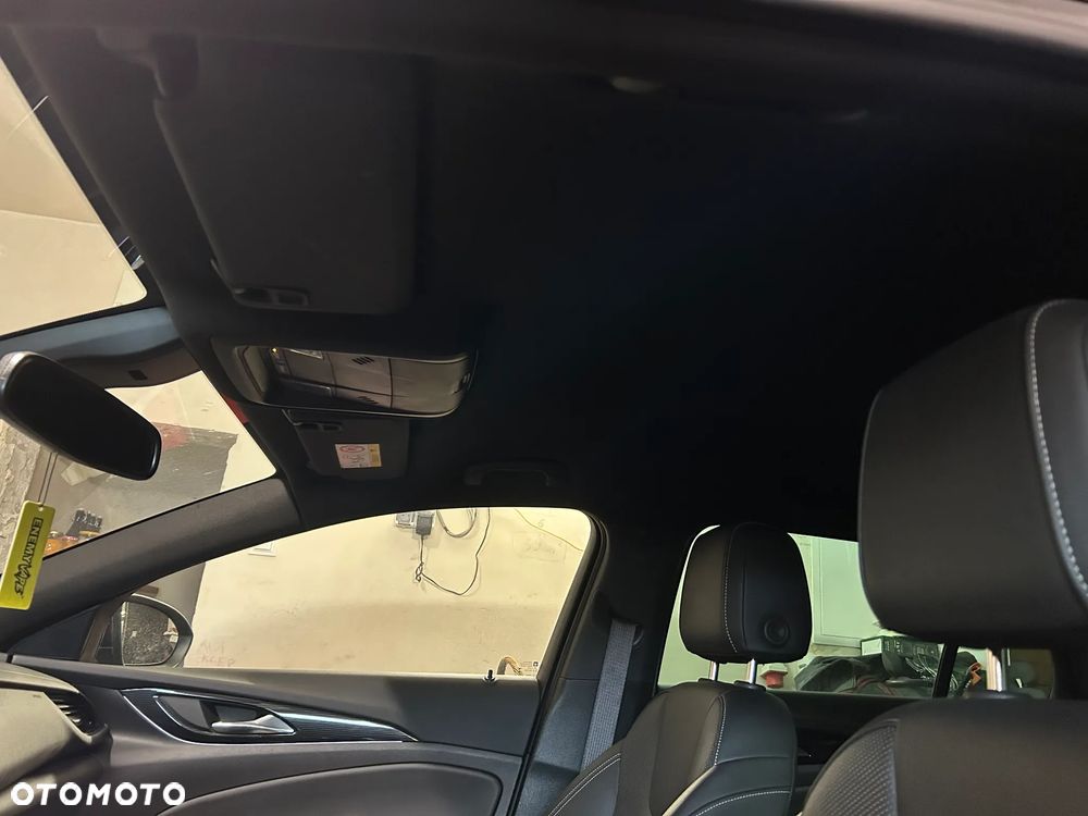 Opel Insignia 2.0 CDTI 4x4 Ultimate S&S - 23