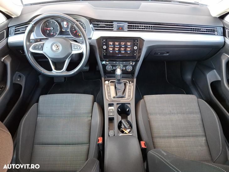 Volkswagen Passat 2.0 TDI SCR DSG Elegance - 11