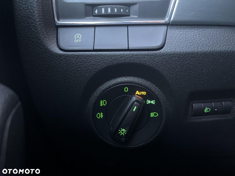 Skoda Fabia 1.0 TSI Ambition - 14