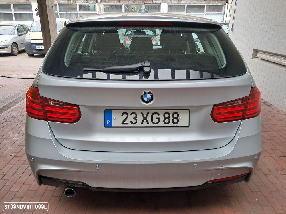 BMW 318 d - 13