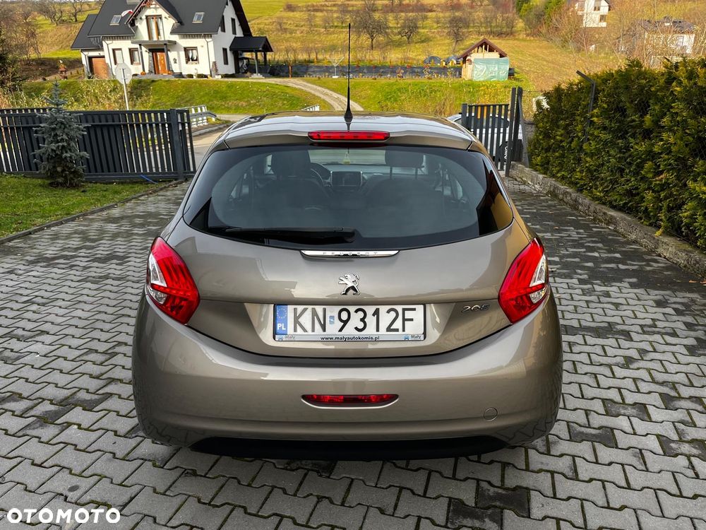 Peugeot 208 95 VTI Allure - 5