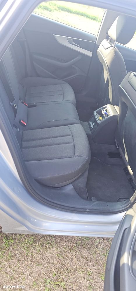 Audi A4 Limuzina 2.0 TDI Multitronic - 9