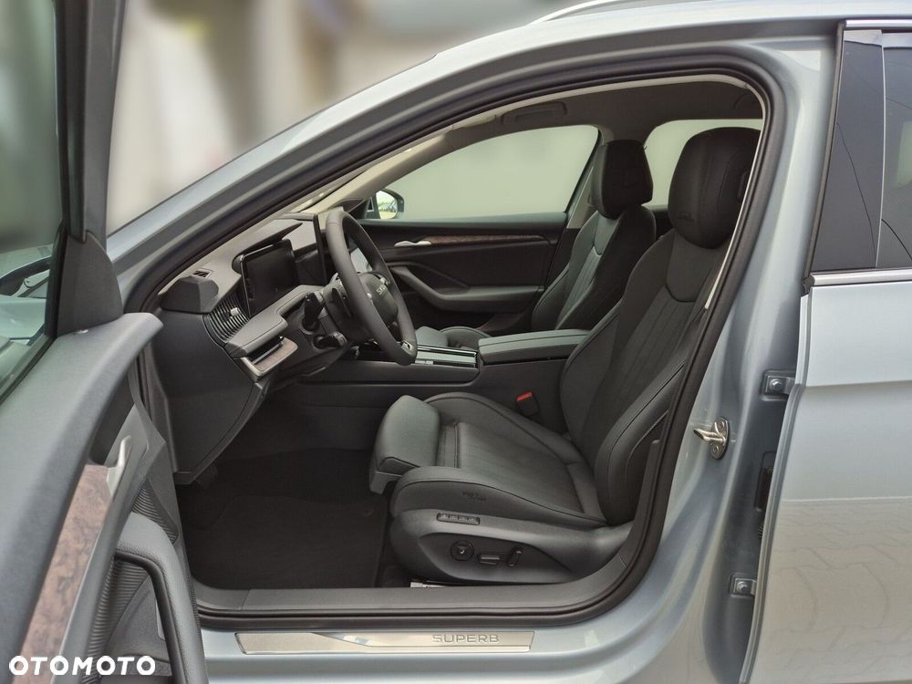 Skoda Superb 2.0 TSI L&K DSG - 19