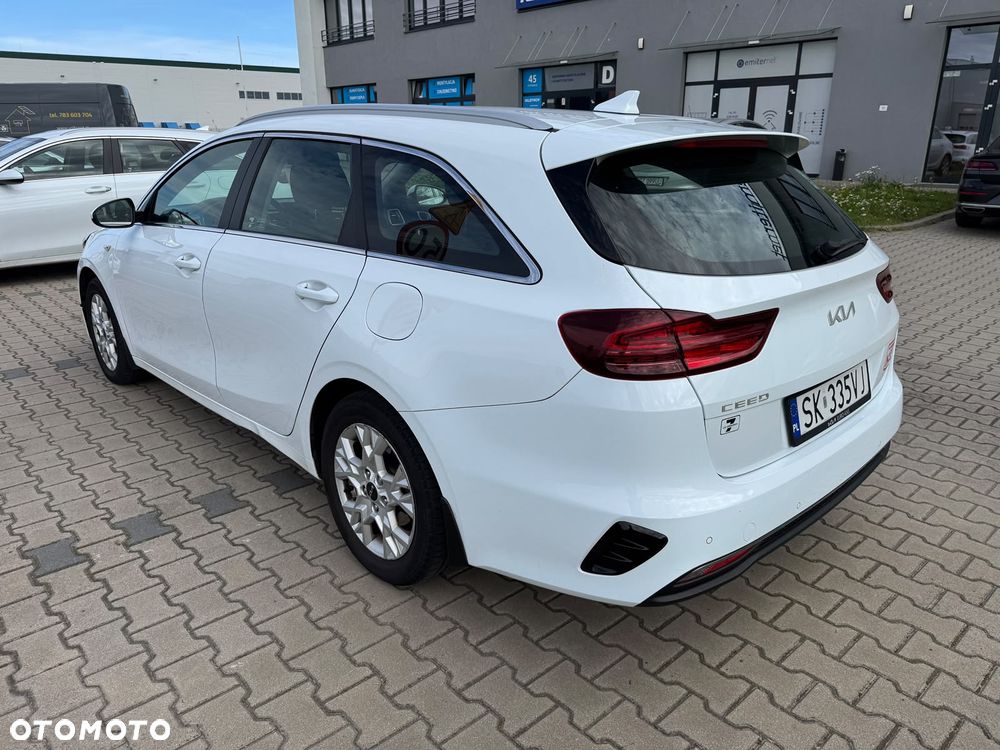 Kia Ceed 1.5 T-GDI M - 2