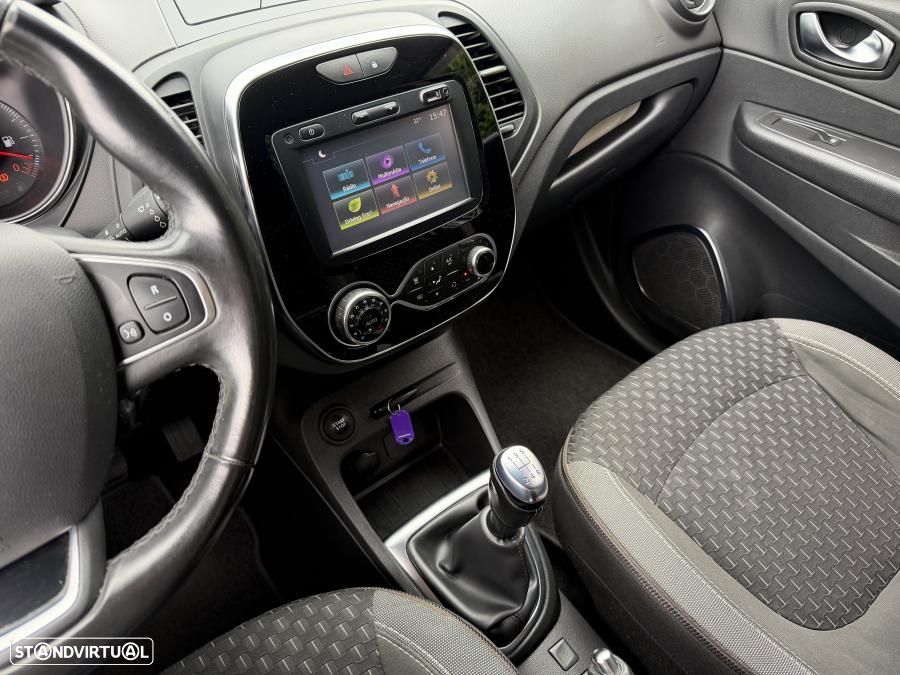 Renault Captur 0.9 TCE Exclusive - 13