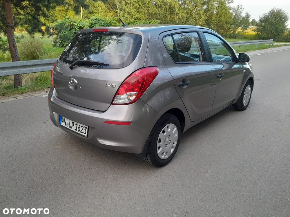Hyundai i20 - 4