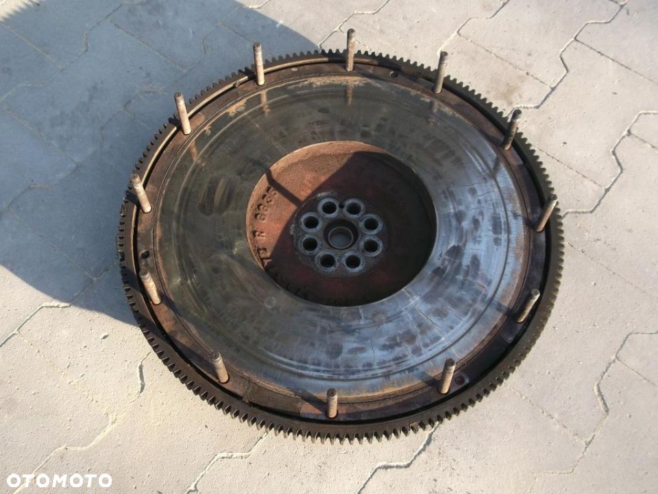 Koło zamachowe IVECO MAGIRUS V8 DEUTZ BF8L513 - 1