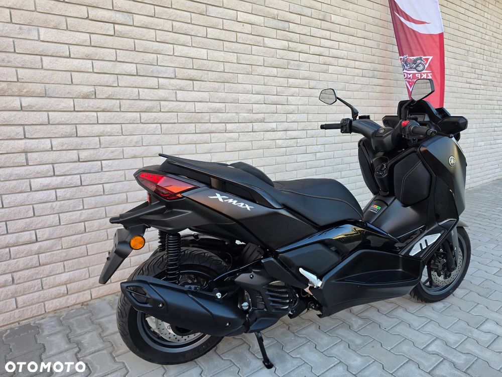 Yamaha X-max - 14