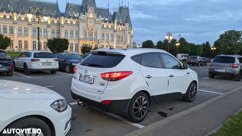 Hyundai ix35 2.0 CRDI High 4WD GLS Aut. Luxury+ - 2