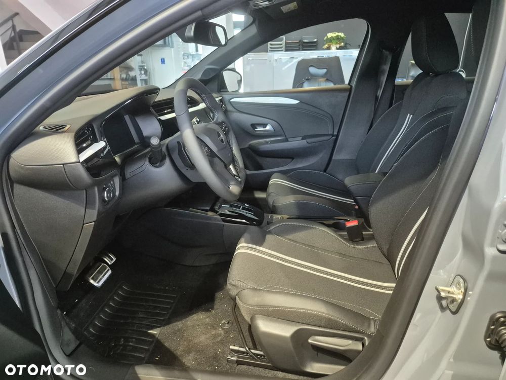 Opel Corsa 1.2 GS Line S&S - 13