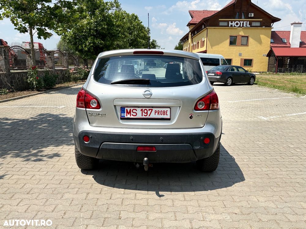Nissan Qashqai - 4