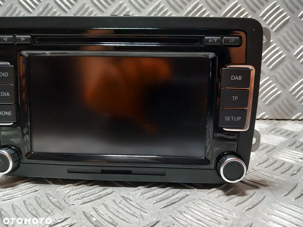 VW RADIO ODTWARZACZ CD NAVIGACJA 3C8035195G - 3