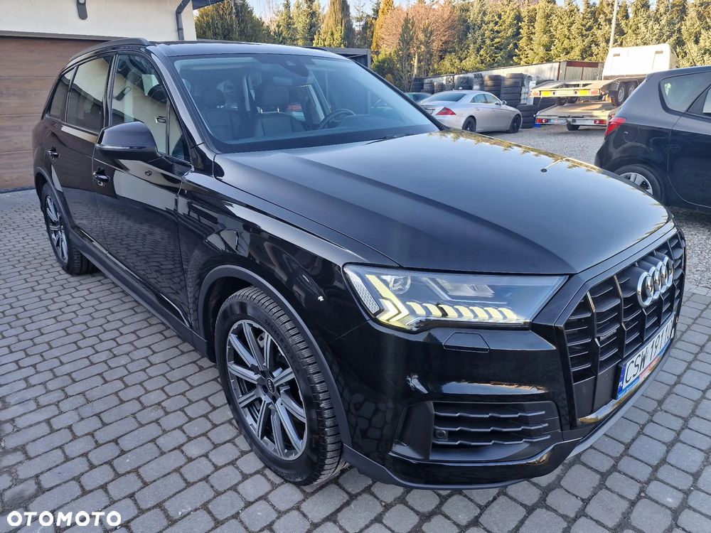 Audi Q7 TFSI mHEV 250 kW Quattro Tiptr - 12